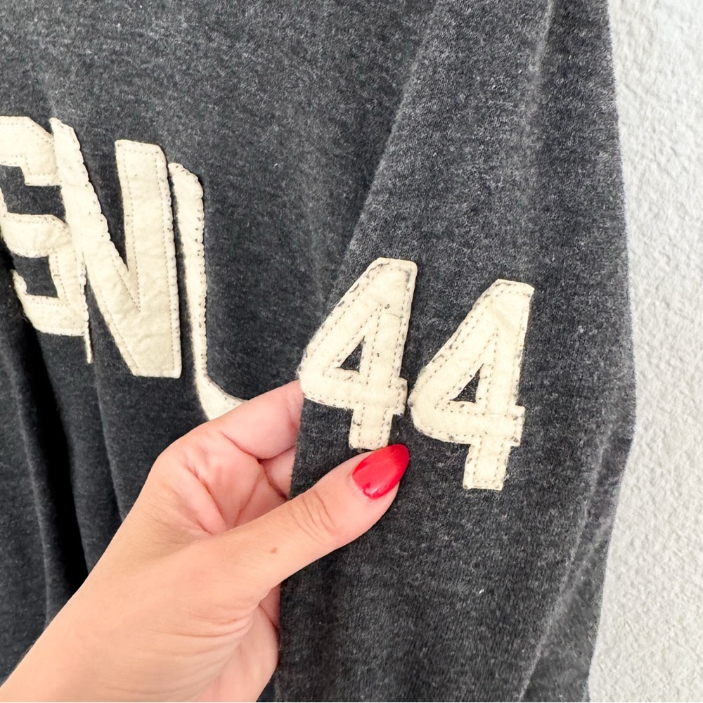 SNL Graphic Sweatshirt in Dark Gray - Picture 3 of 6